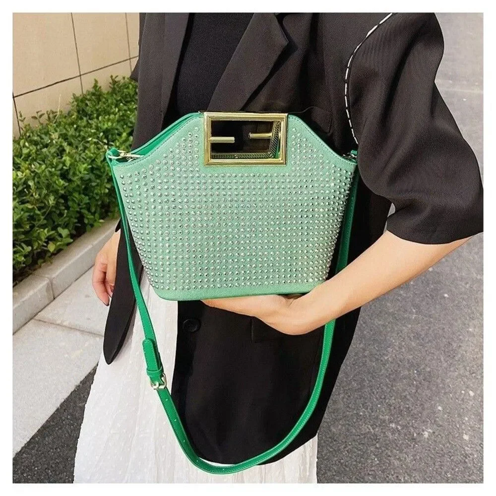 N/A women green